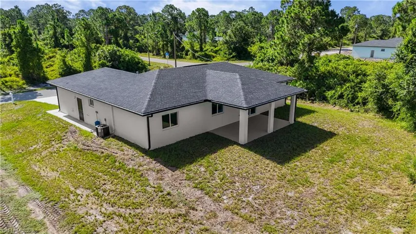 828 Genoa Ave S, Lehigh Acres, Florida 33974