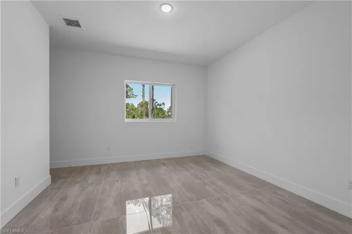 828 Genoa Ave S, Lehigh Acres, Florida 33974