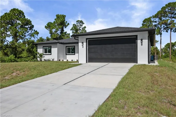 828 Genoa Ave S, Lehigh Acres, Florida 33974