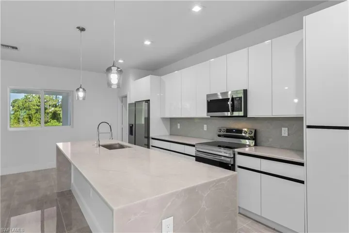 828 Genoa Ave S, Lehigh Acres, Florida 33974