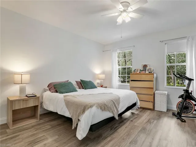 3580  Islandwalk  CIR, Naples, FL 34119