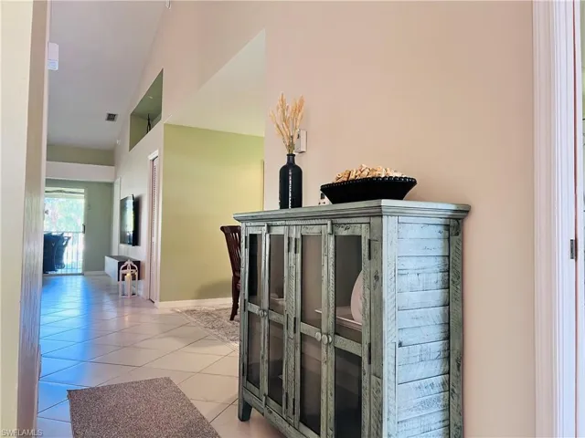 8073  Panther  TRL, Naples, FL 34113