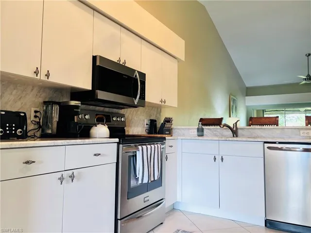 8073  Panther  TRL, Naples, FL 34113