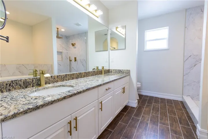 Double sink vanity in 2nd Primary Bathroom upstairs