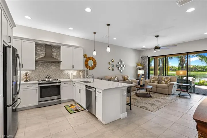 12034 Lakewood Preserve Pl, Fort Myers, Florida 33913