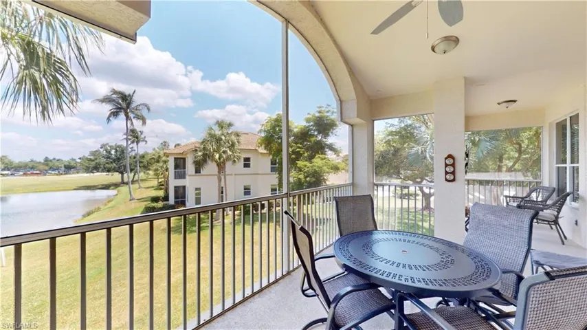 9300  Bayberry  BEND, Fort Myers, FL 33908