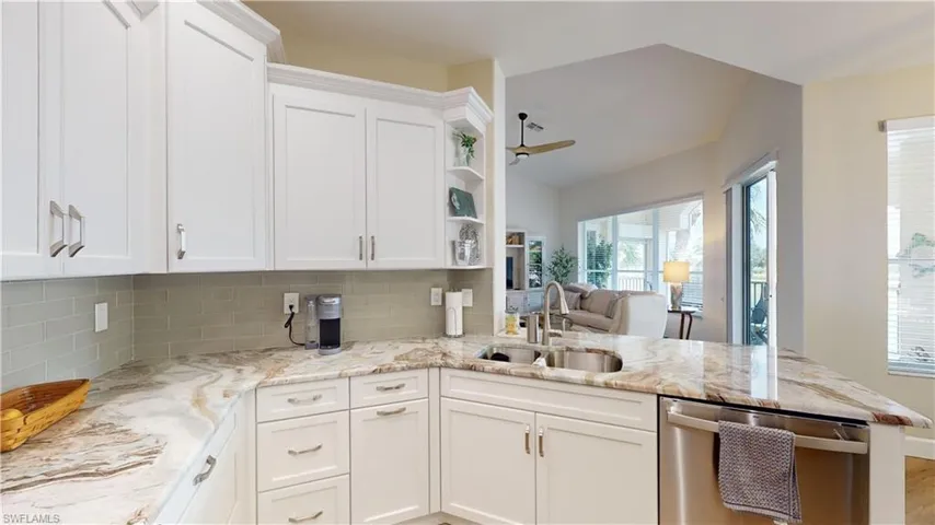 9300  Bayberry  BEND, Fort Myers, FL 33908