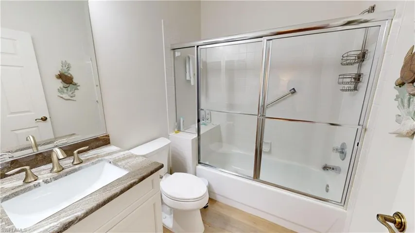 9300  Bayberry  BEND, Fort Myers, FL 33908
