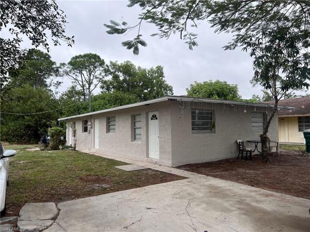 5309  Fleming  ST, NAPLES, FL 34113