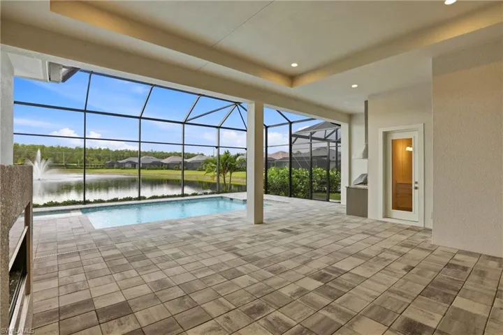 9661 Moonflower Ln, Naples, Florida 34114