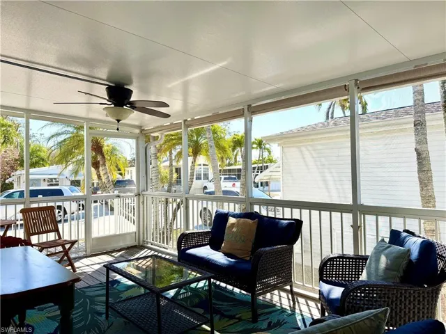 442  Cheetah  DR, Naples, FL 34114