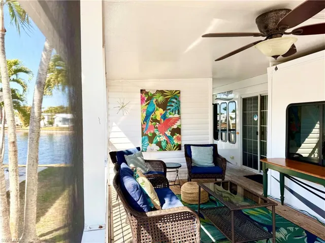 442  Cheetah  DR, Naples, FL 34114
