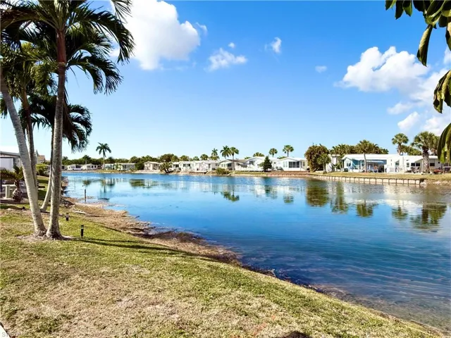 442  Cheetah  DR, Naples, FL 34114