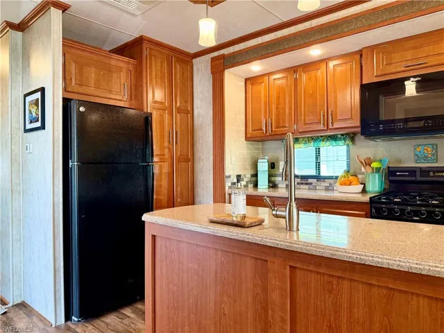 442  Cheetah  DR, Naples, FL 34114