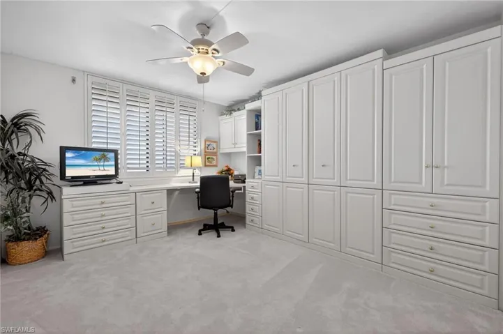 Bedroom with Murphy Bed