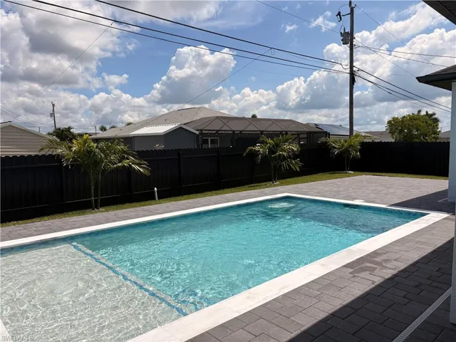 213 Kismet Pkwy E, Cape Coral, Florida 33909