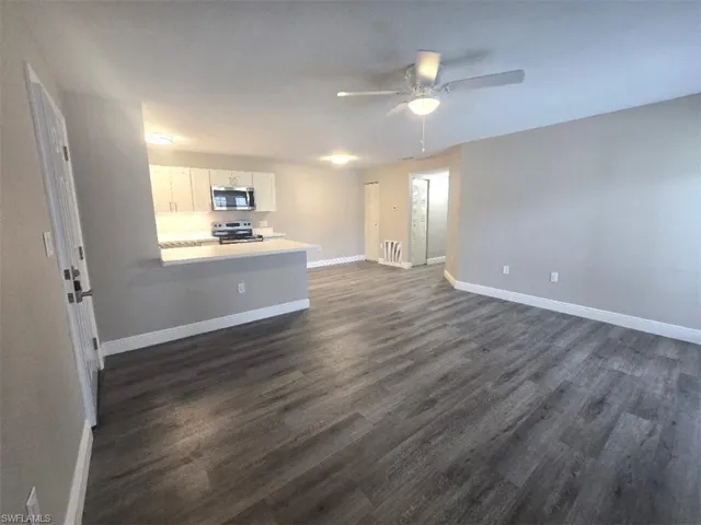 17424  Birchwood  LN, Fort Myers, FL 33908