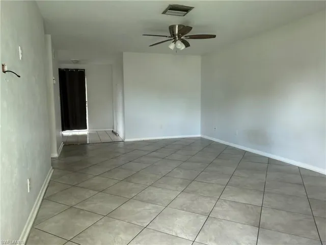 2521 16th Pl, Cape Coral, Florida 33904