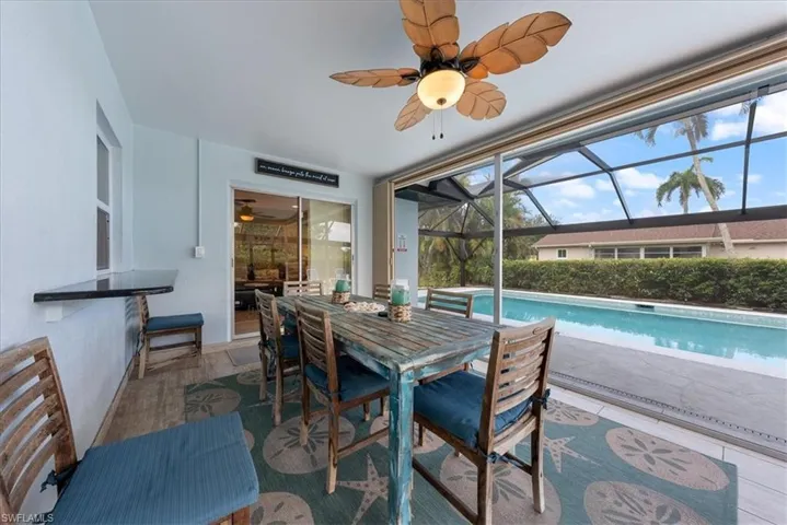 903  Roseate  DR, Naples, FL 34104
