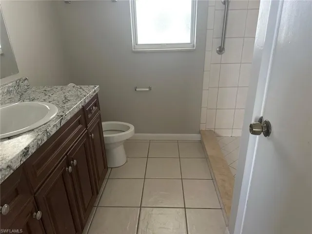 8429  Winged Foot  DR, Fort Myers, FL 33967