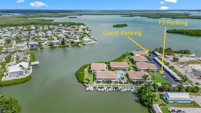 330  Kon Tiki  DR, Naples, FL 34113