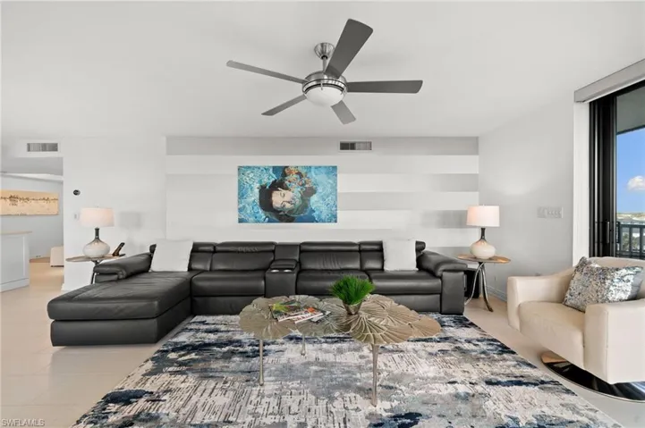 10420  Gulf Shore  DR, Naples, FL 34108