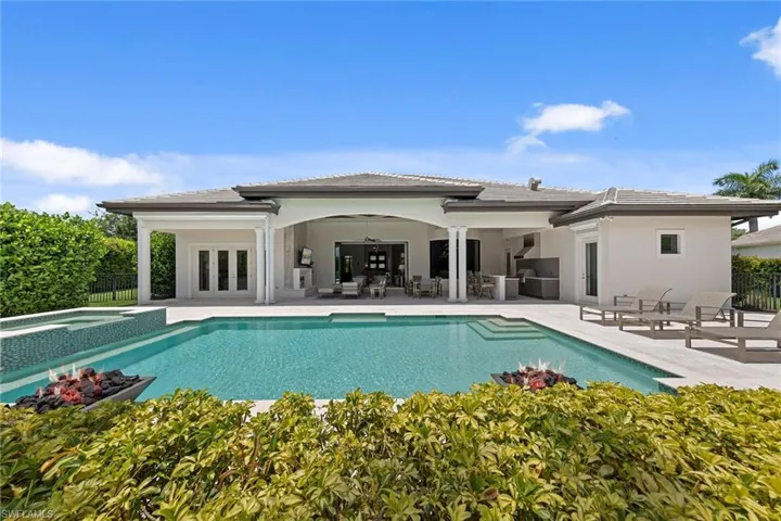 6129 Sunnyslope Dr, Naples, Florida 34119