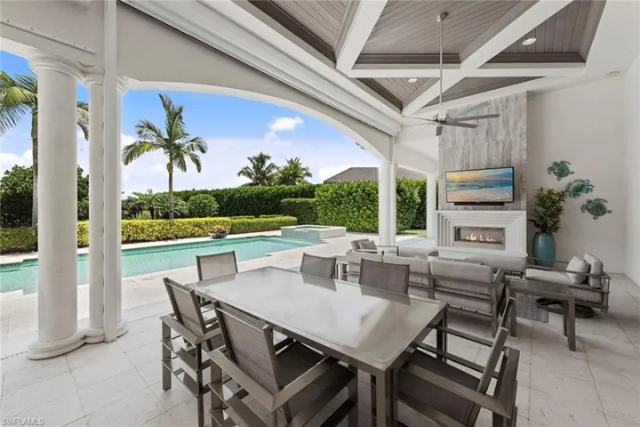 6129 Sunnyslope Dr, Naples, Florida 34119