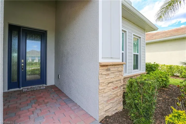 14656  Kelson  CIR, Naples, FL 34114