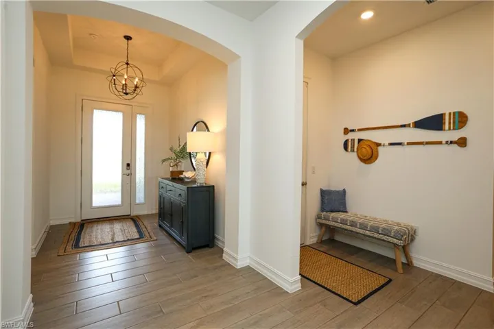 14656  Kelson  CIR, Naples, FL 34114