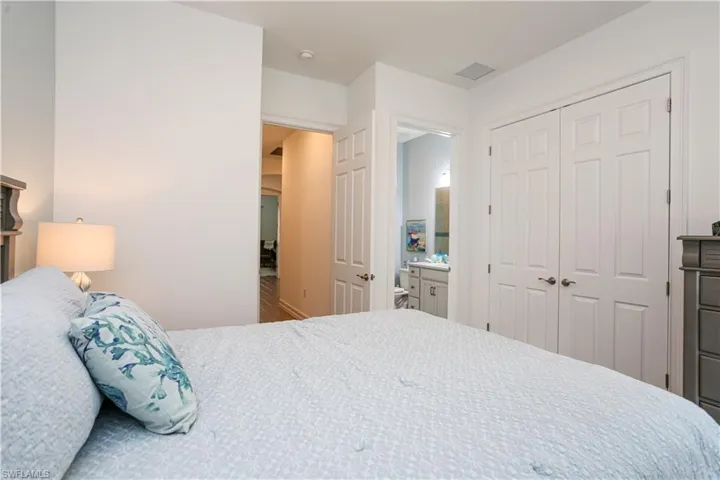 14656  Kelson  CIR, Naples, FL 34114