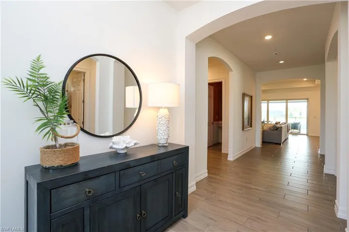 14656  Kelson  CIR, Naples, FL 34114