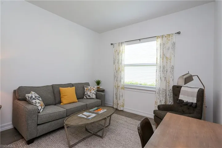 14656  Kelson  CIR, Naples, FL 34114