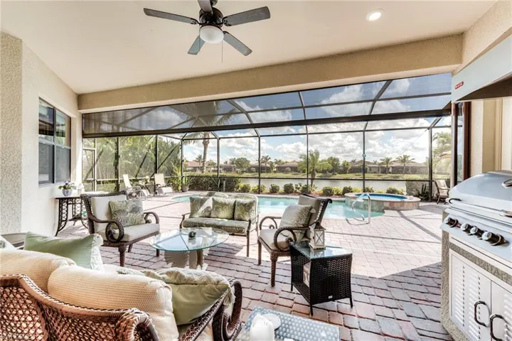 Lovely undercover space with outdoor kitchen