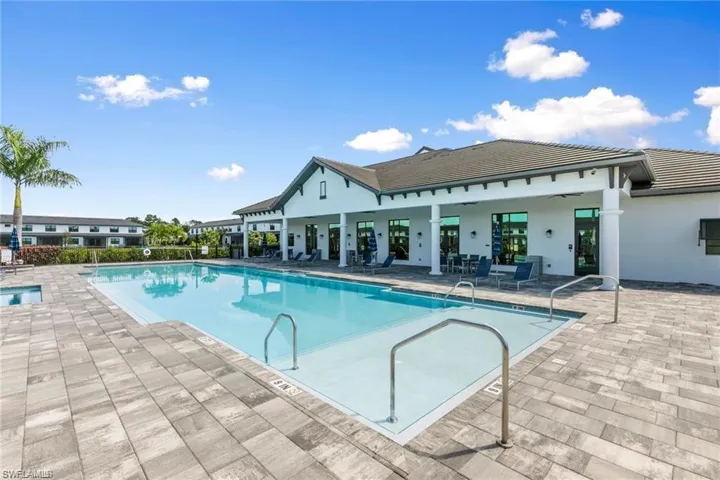 Pool & Spa