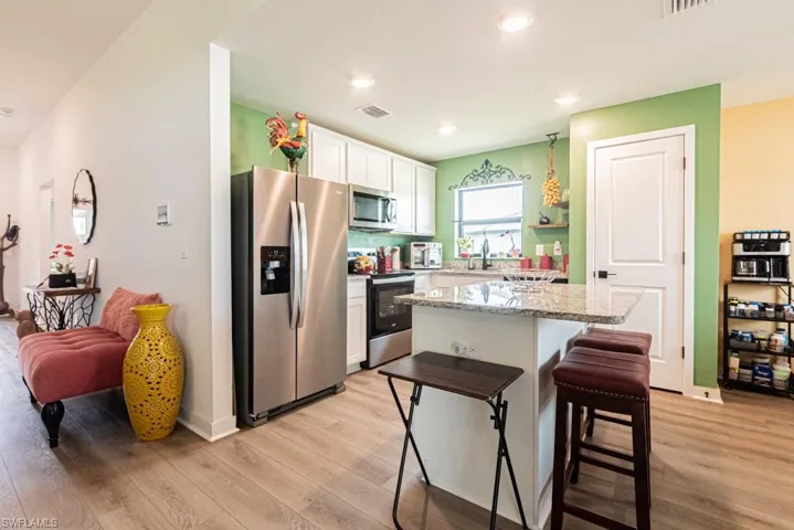 2902 6th Ave, Cape Coral, Florida 33993