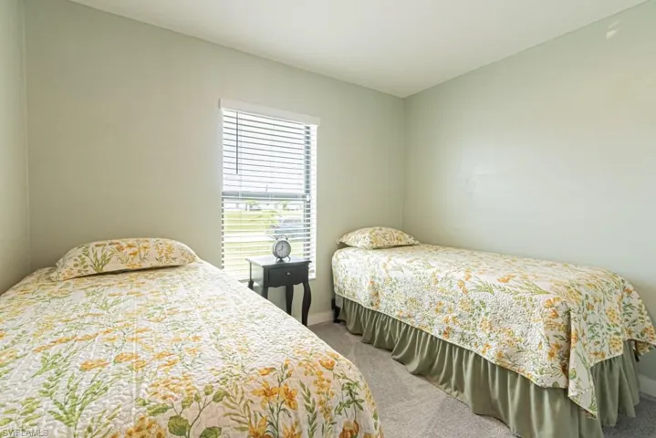 2902 6th Ave, Cape Coral, Florida 33993
