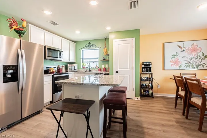 2902 6th Ave, Cape Coral, Florida 33993