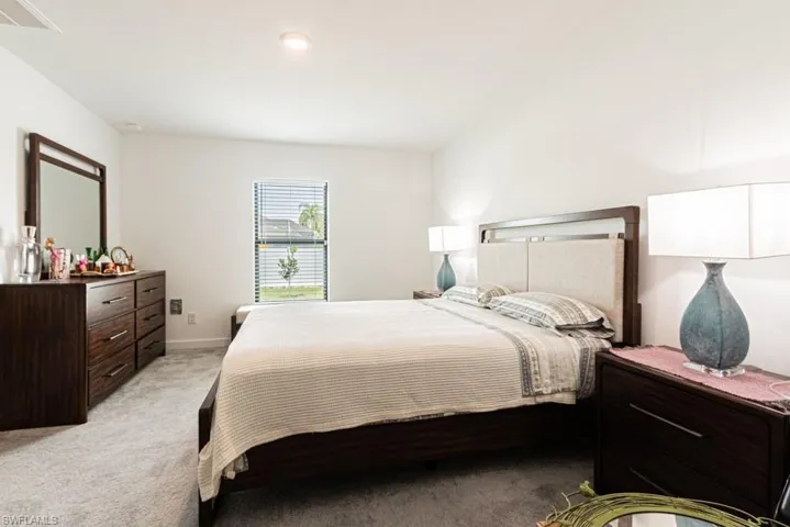 2902 6th Ave, Cape Coral, Florida 33993