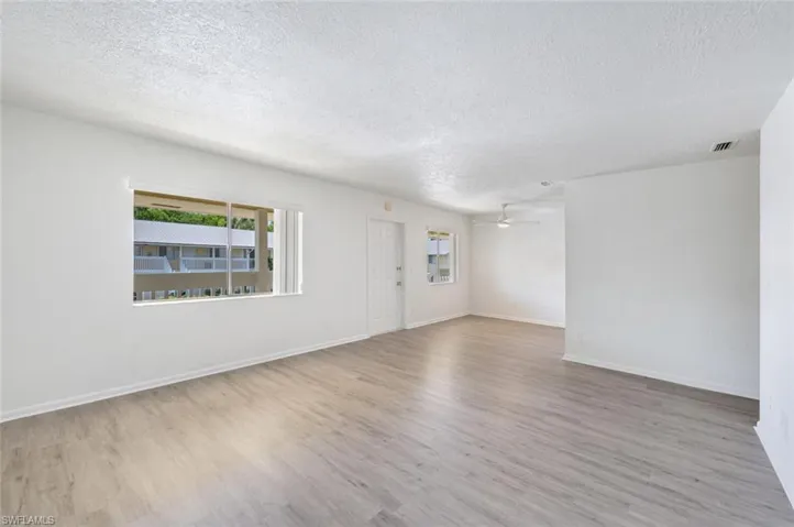 4603  Bayshore  DR, Naples, FL 34112