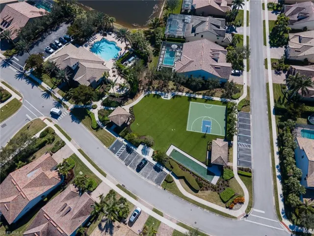 16343  Winfield  LN, Naples, FL 34110