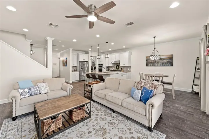 16343  Winfield  LN, Naples, FL 34110