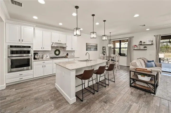 16343  Winfield  LN, Naples, FL 34110