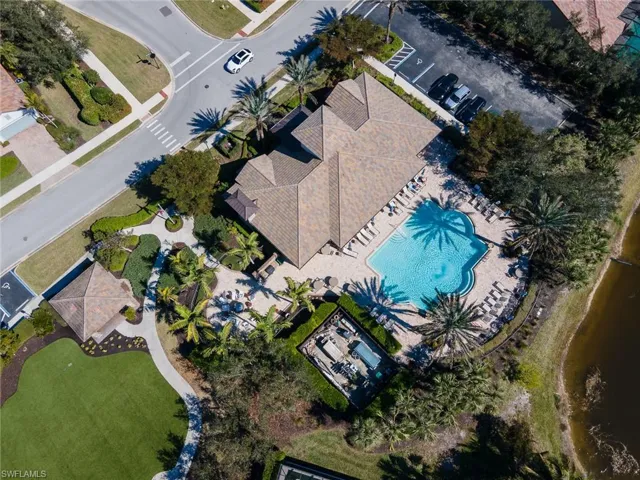 16343  Winfield  LN, Naples, FL 34110