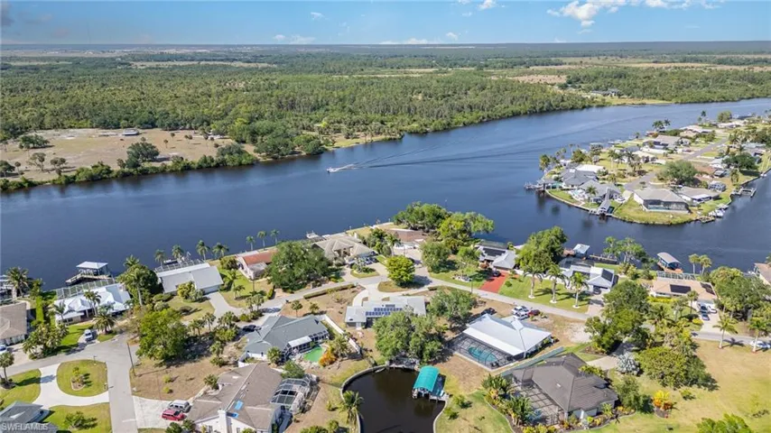 The Caloosahatchee River is practically in your front yard