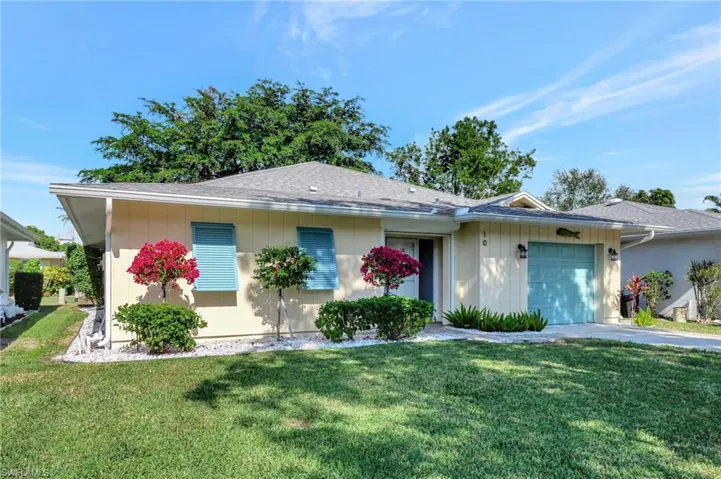 10  Rivard  RD, Naples, FL 34112