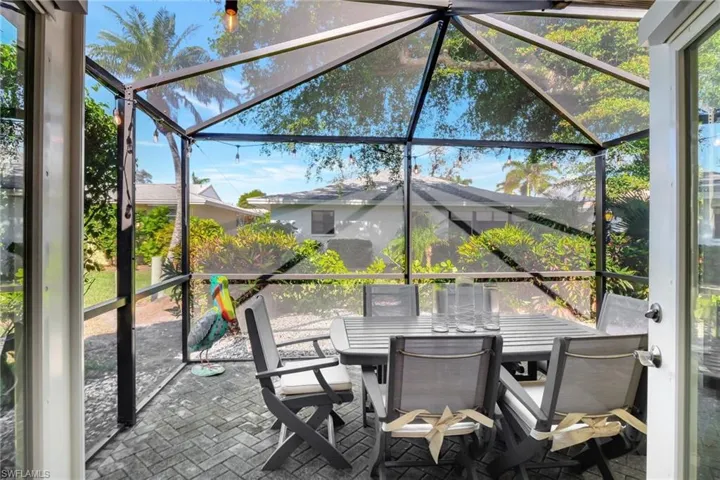 10  Rivard  RD, Naples, FL 34112