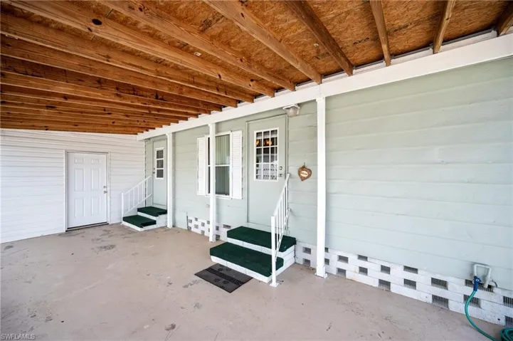6162 Redwing Ave, Englewood, Florida 34224