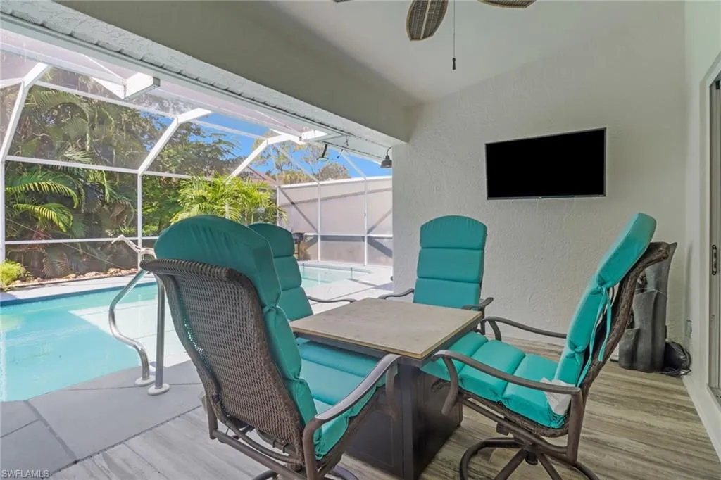 804 Wiggins Bay DR, Naples, FL 34110,225061517