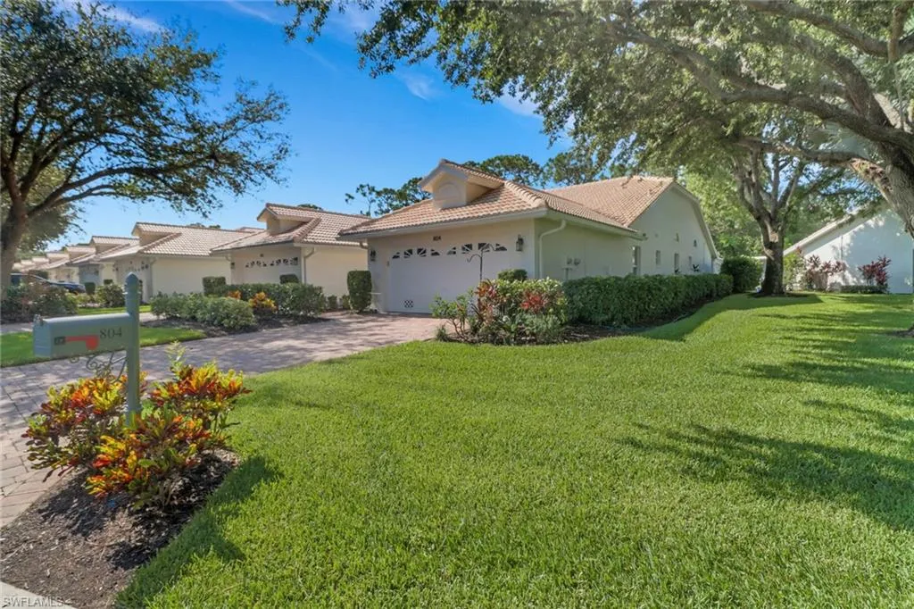 804 Wiggins Bay DR, Naples, FL 34110,225061517